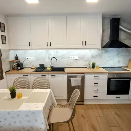 Tatil Evi Trikorfo Seacret Gerakini