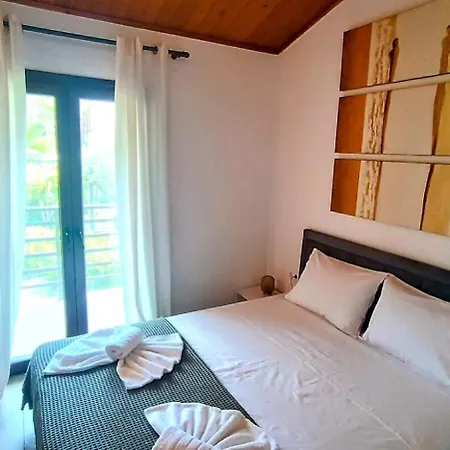 Trikorfo Seacret * גראקיני